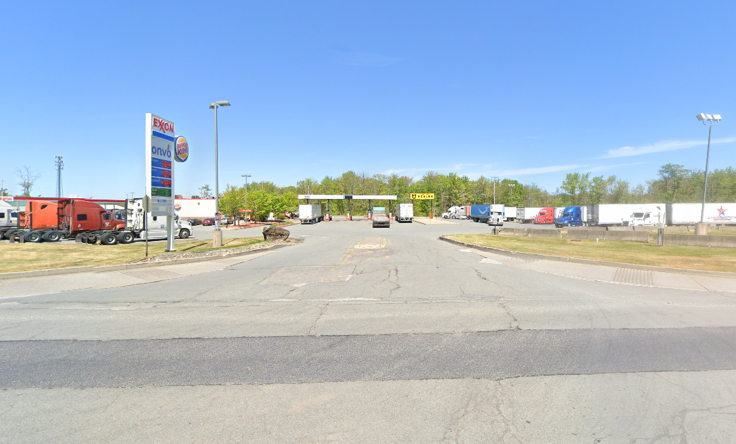 Photo of 17 Main St. - Onvo - Gouldsboro Travel Plaza Lot