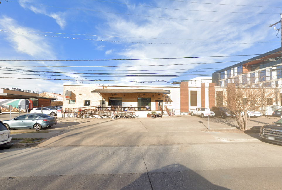Photo of 2000 E 6th St. - Lot