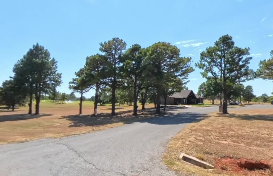 Photo of 27022 County St. 2550 (27022 Copperhead Rd.) - Fort Cobb State Park Lot