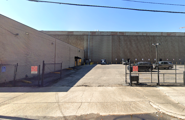 Photo of 131 N Robertson St. (1615 Canal St) - Lot