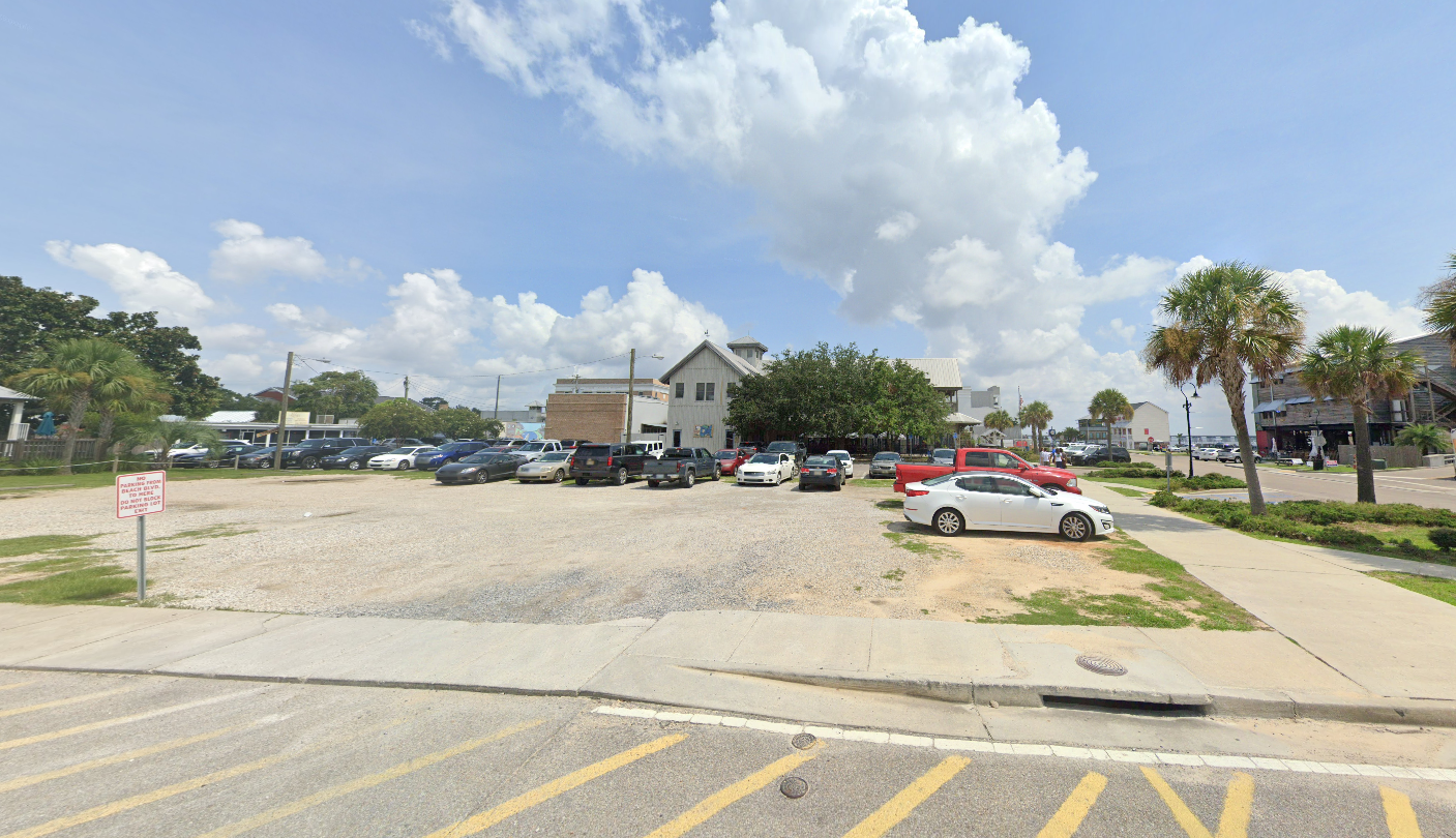 Photo of 103 Court St. (120 S Beach Blvd.) - Buggy Whip Lot