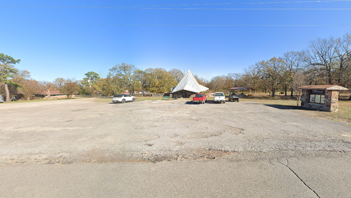Photo of 3995 Main Park Rd. - Arrowhead State Park Lot