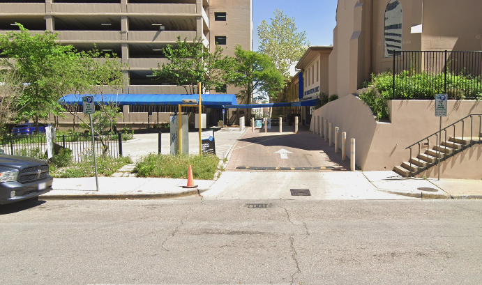 Photo of 711 San Jacinto Blvd. (301 E 8th St.) - St. David Episcopal Church Lot