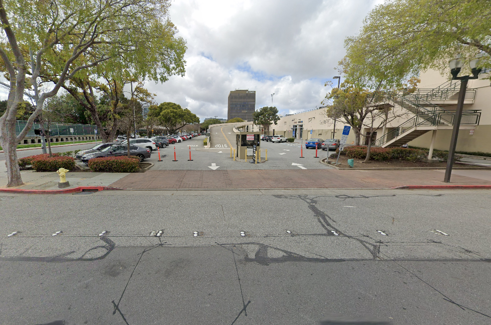 Photo of 470 S San Mateo Dr. - Central Park Plaza Lot