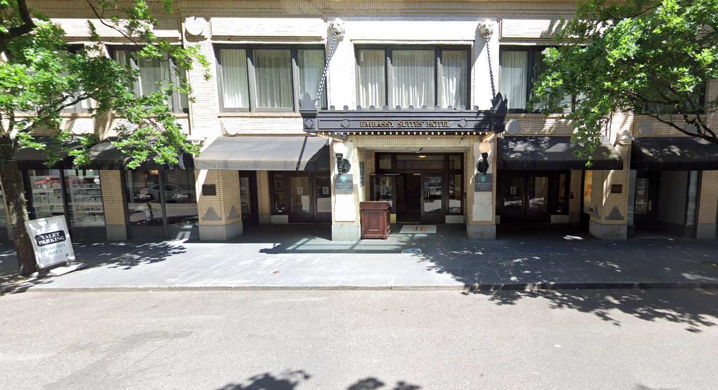 Photo of 319 SW Pine St. - Embassy Suites Valet