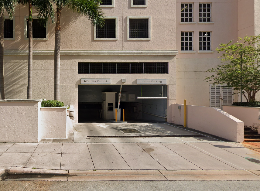 Photo of Hyatt Regency Coral Gables (Self Park). - 25 Giralda Ave