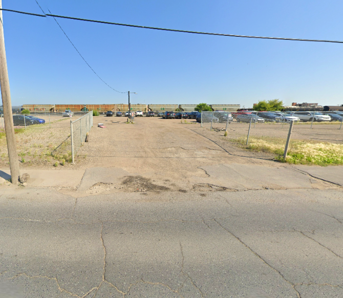 Photo of 2310 Saskatchewan Dr. (2300 Saskatchewan Dr.) - Lot 80
