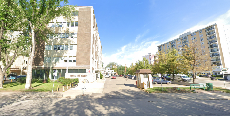 Photo of 742 Spadina Crescent E - Medical Arts Bldg Lot