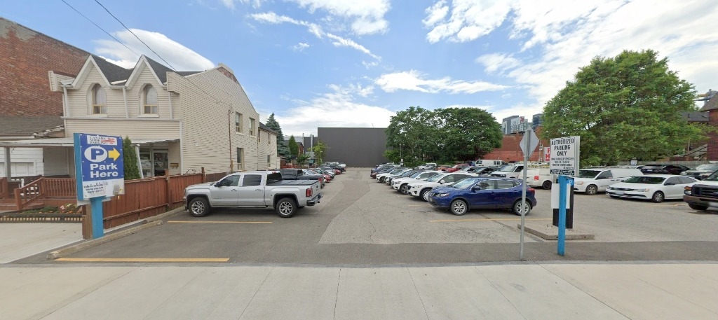 Photo of 108 Park St. N - Lot