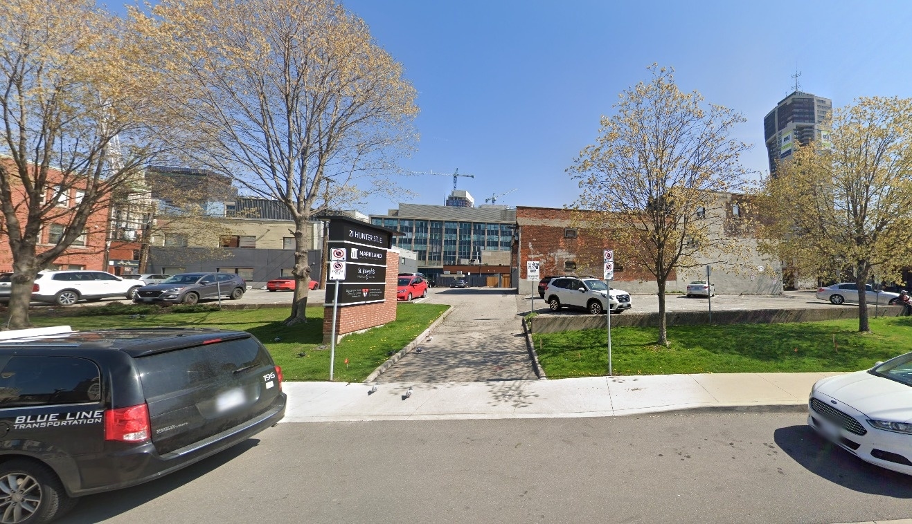 Photo of 21 Hunter St. E - Lot