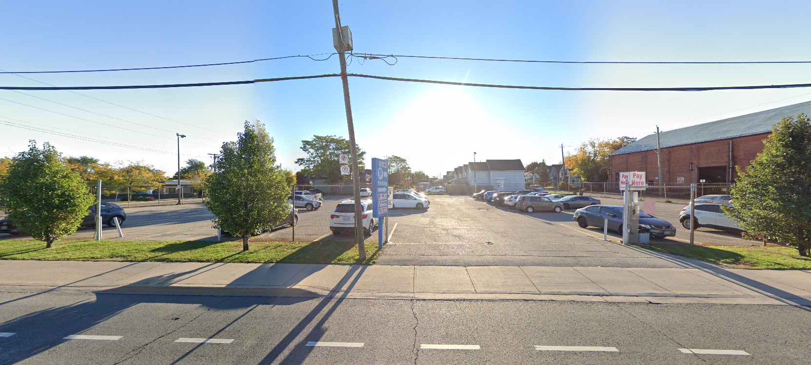 Photo of 390 Victoria Ave. N - Lot