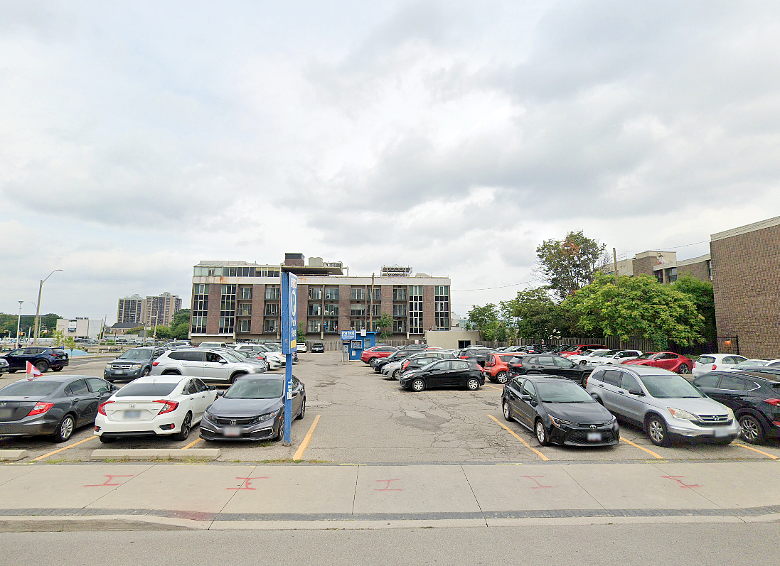 Photo of 115 King William St. - Lot
