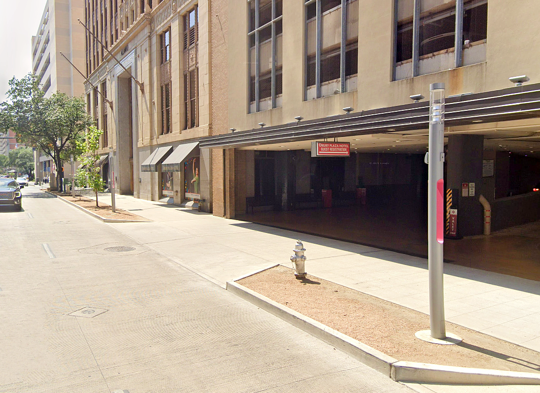 Photo of 144 E Commerce St. (105 S St. Mary's St.) - Drury Plaza Hotel San Antonio Riverwalk Valet Garage