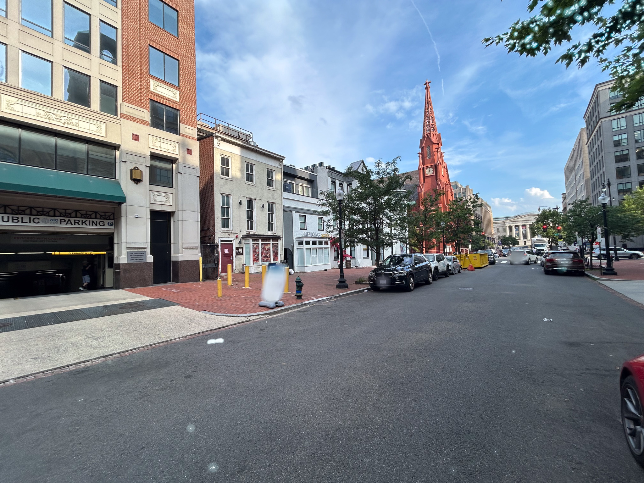 Photo of 815 8th St. NW (810 7th St. NW) - Garage