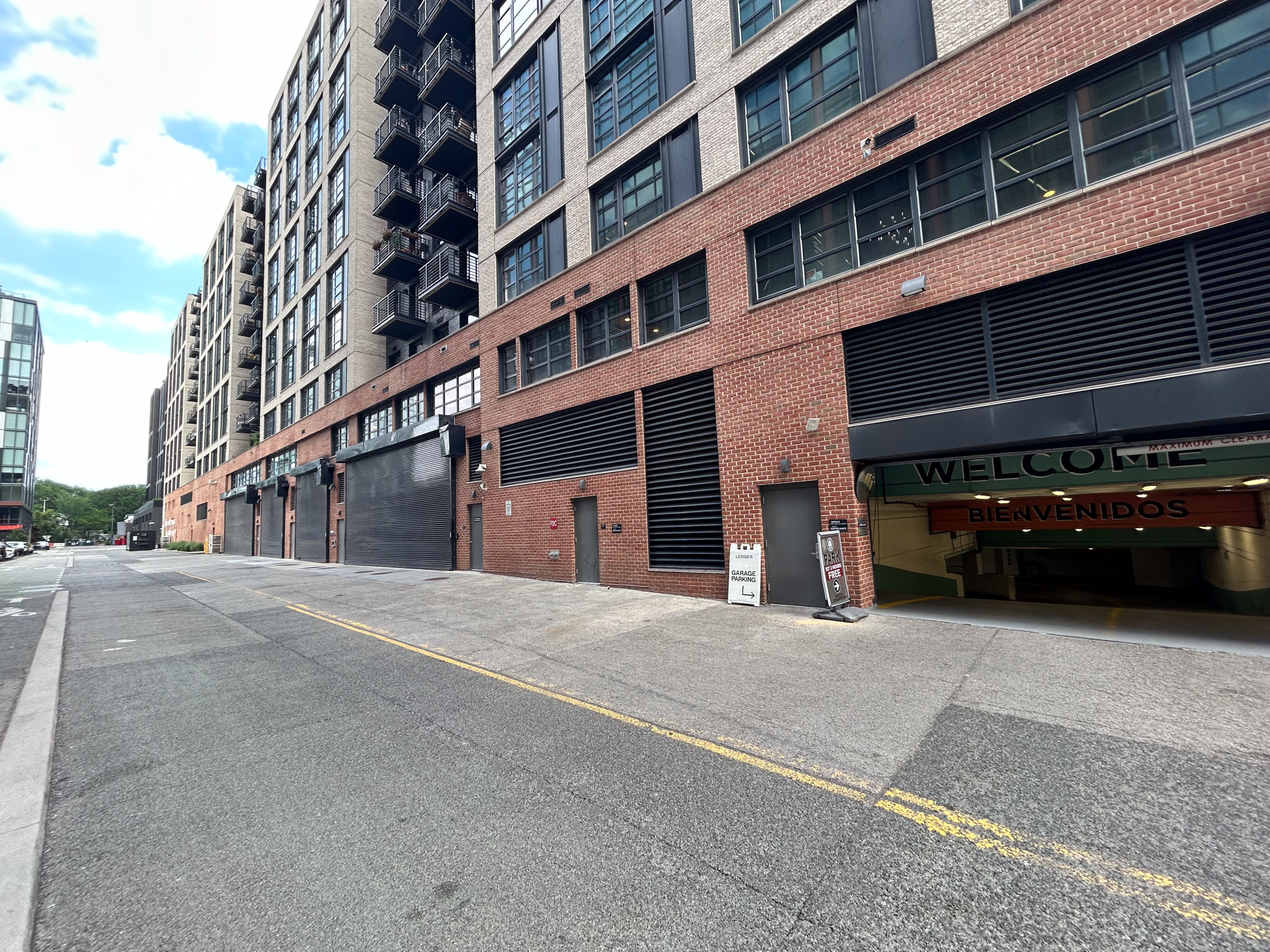Photo of 1270 4th St. - La Cosecha Union Market Garage (Lot 459)