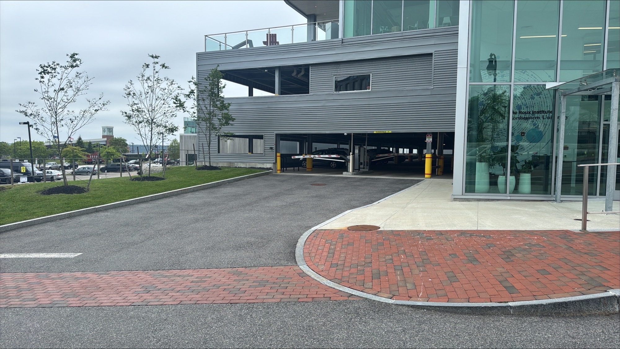 Photo of 100 Fore St. - Garage