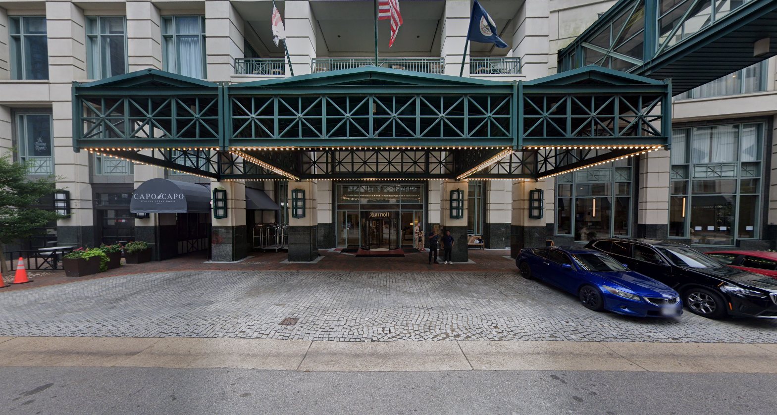 Photo of 235 E Main St. - Norfolk Waterside Marriott Valet
