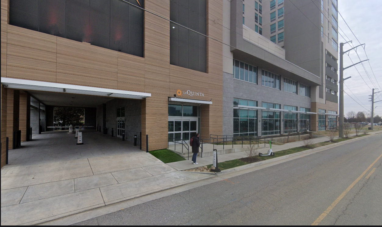 Photo of 315 Interstate Dr. - La Quinta Inn & Suites by Wyndham Nashville Valet Stand