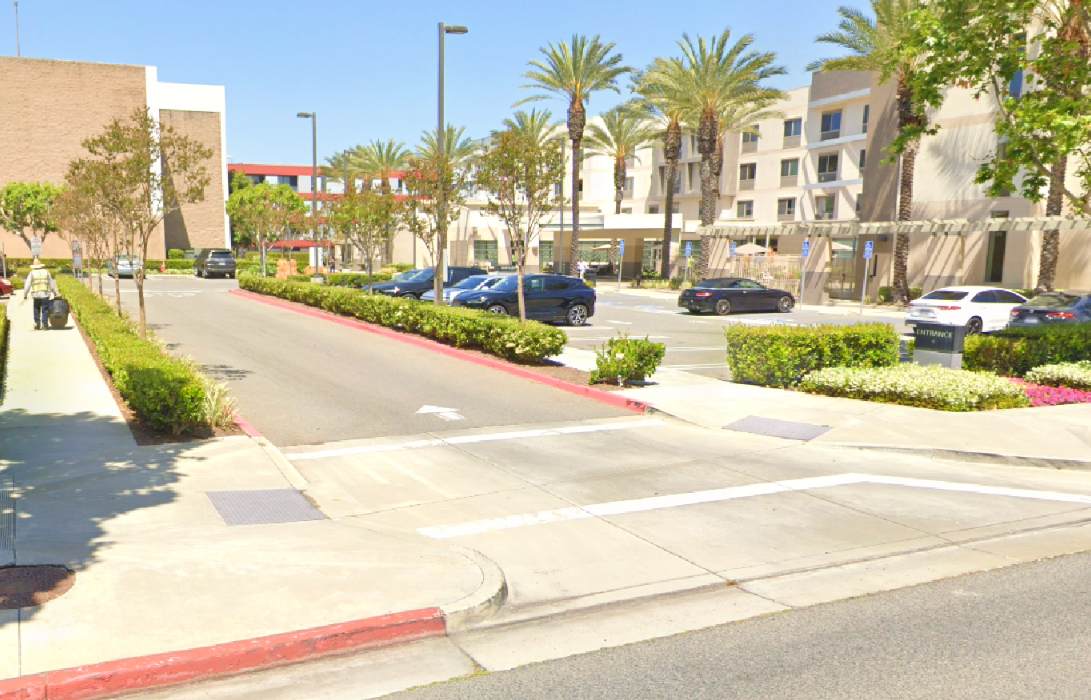 Photo of Courtyard Santa Ana. - 8 MacArthur Pl