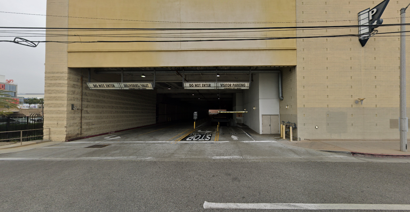Photo of 7161 Romaine St. (7157 Romaine St.) - W Hollywood Gateway Garage
