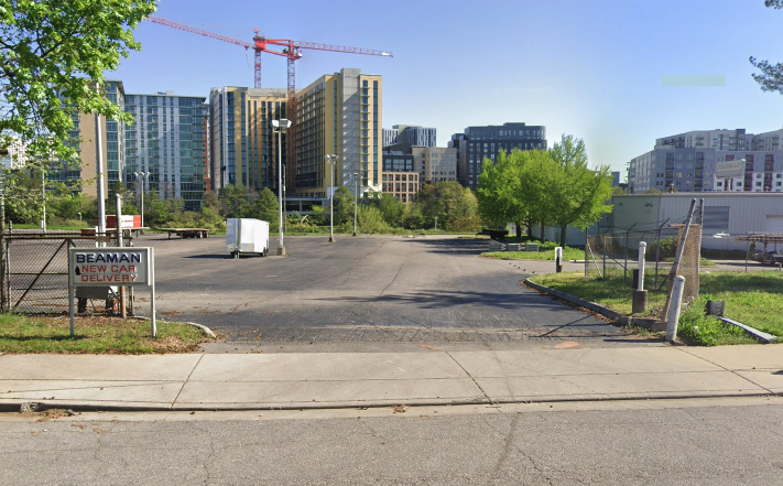 Photo of 1100 Hawkins St. - Wellsprire Lot