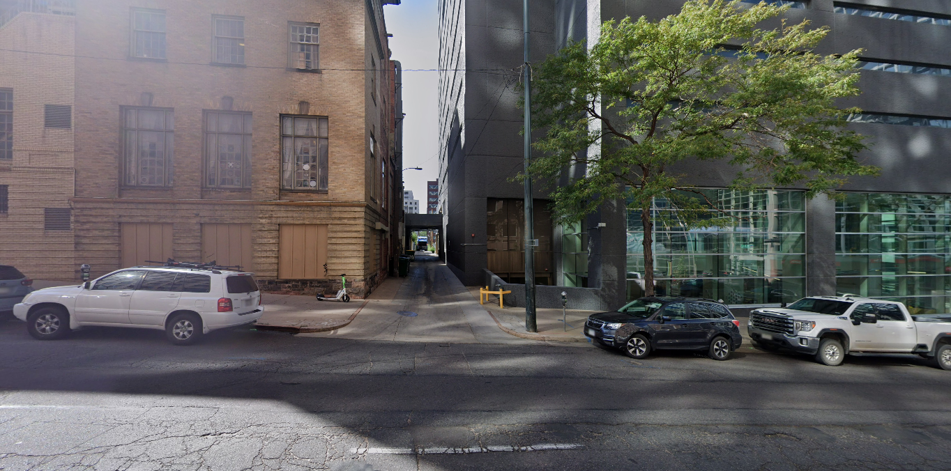Photo of 180 E 17th Ave. (1660 Lincoln St.) - 1660 Lincoln Square Garage