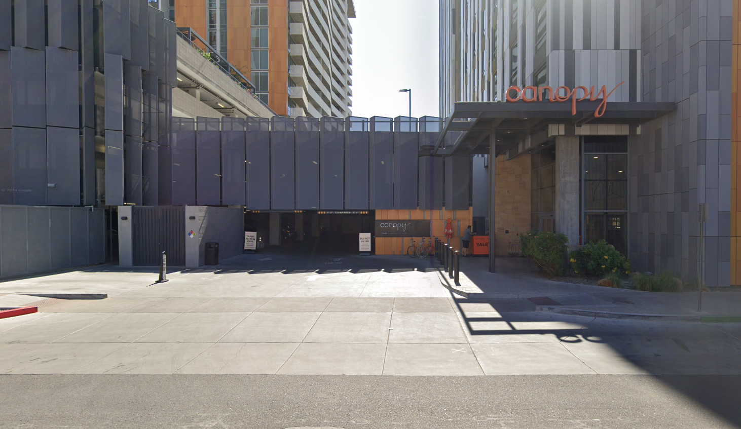 Photo of 752 S Myrtle Ave. (108 E University Dr.) - Canopy by Hilton Tempe Downtown Valet Stand