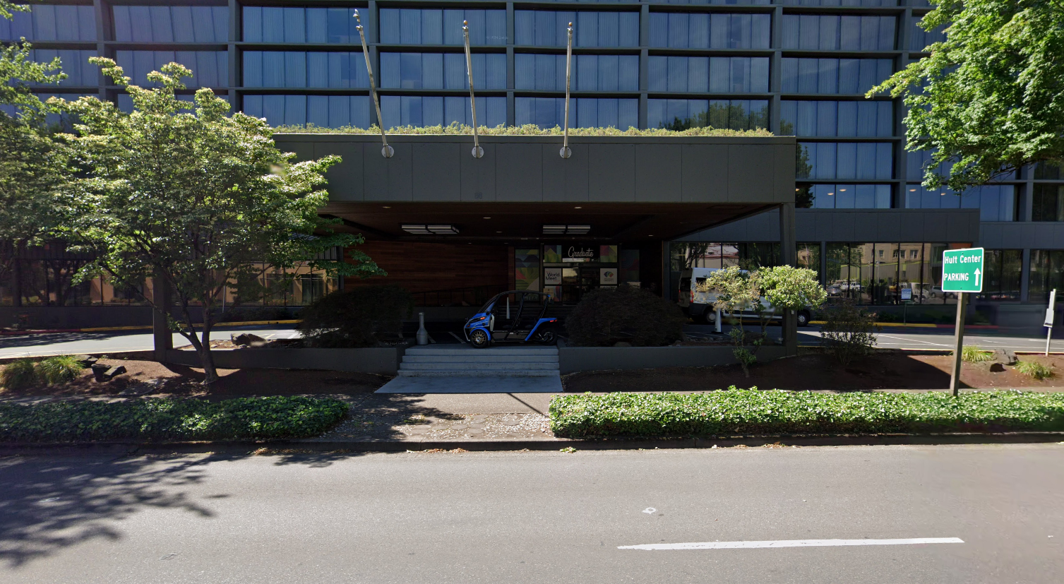 Photo of 66 E 6th Ave. - Graduate Eugene Valet Stand