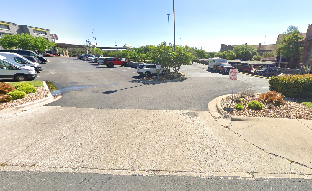 Photo of Doubletree Austin Arboretum. - 8901 Business Park Dr