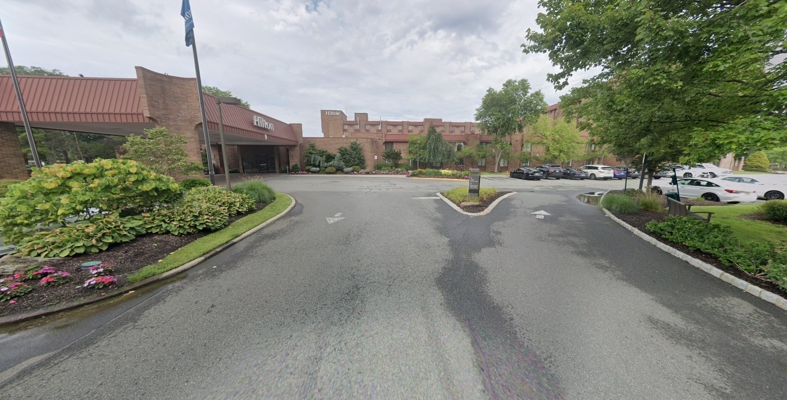 Photo of 1 Hilton Ct. - Hilton-Hampton Inn Parsippany Lot