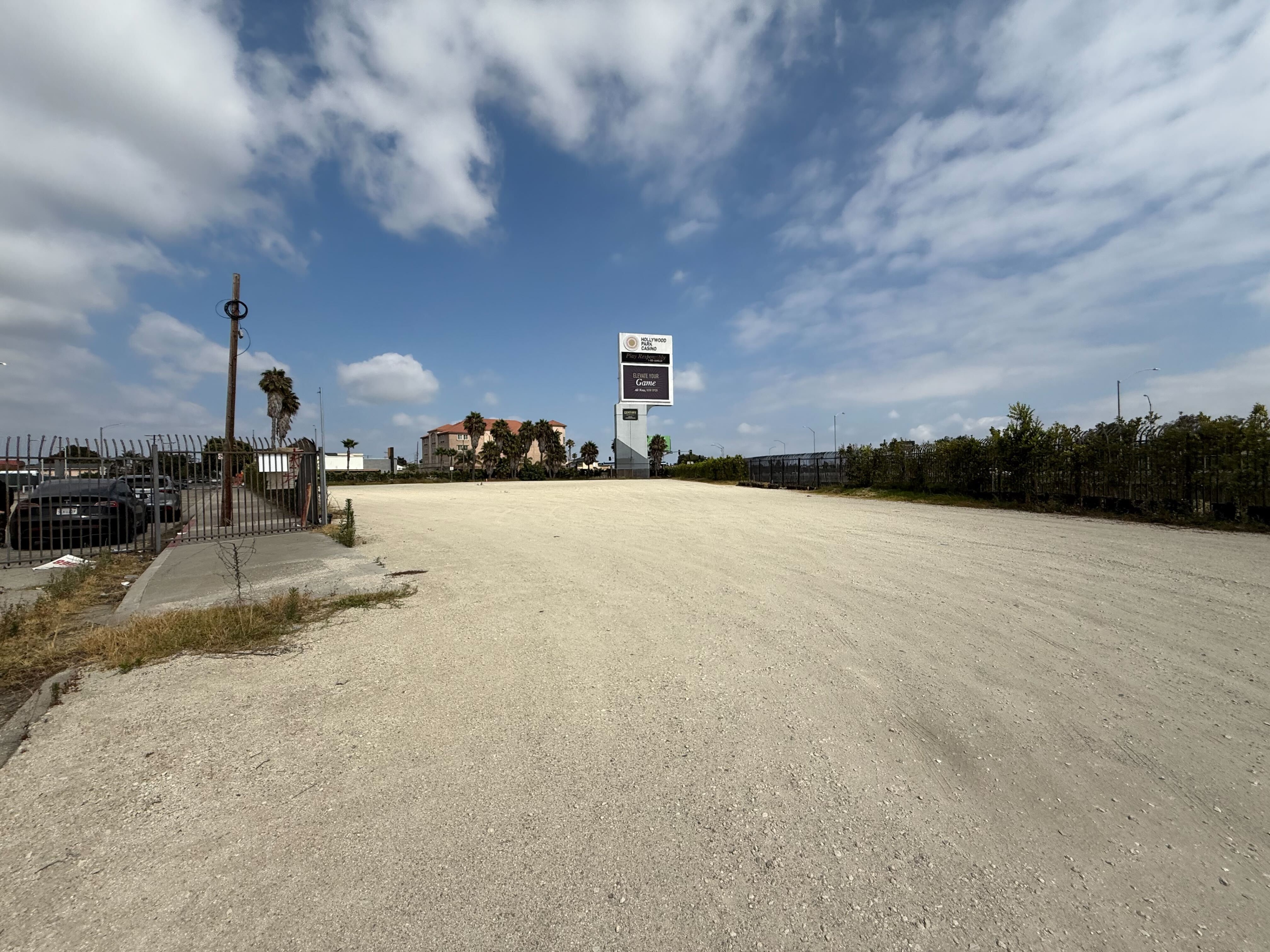 Photo of 4000 W 113th St. - Lot