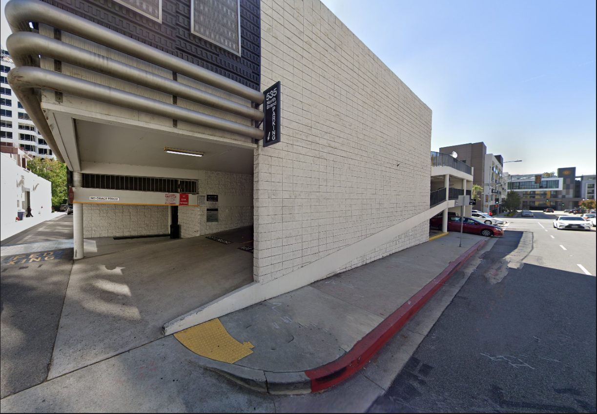 Photo of 146 W Doran St. (535 N Brand Blvd.) - Garage