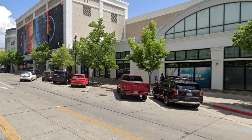Photo of 463 W 100 S (449 W 100 S) - Gateway Street Parking Lot