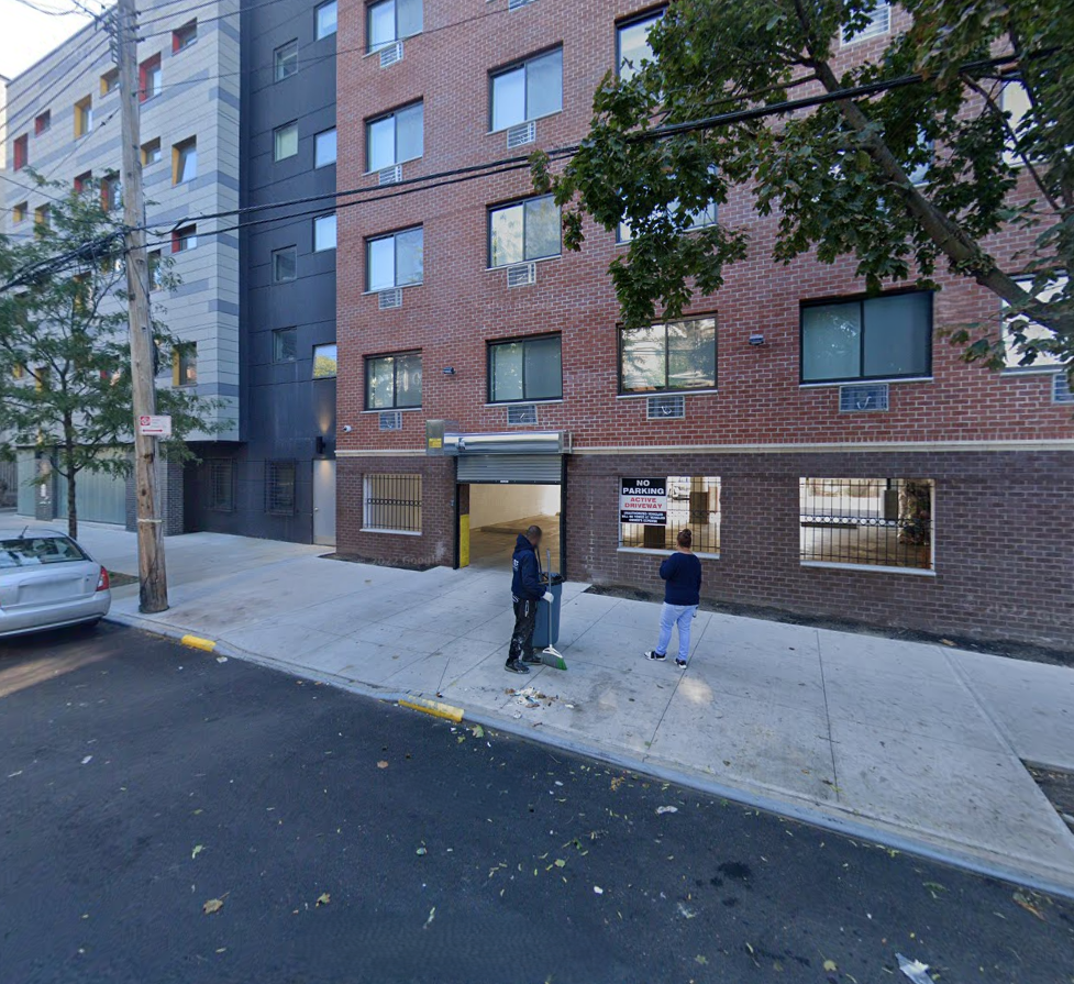 Photo of 972 Woodycrest Ave. - Garage