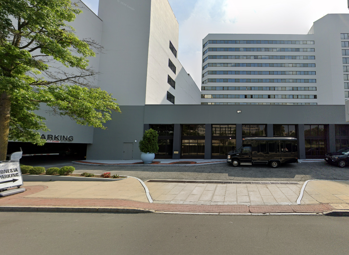 Photo of 66 Hale Ave. - Sonesta White Plains Hotel Garage