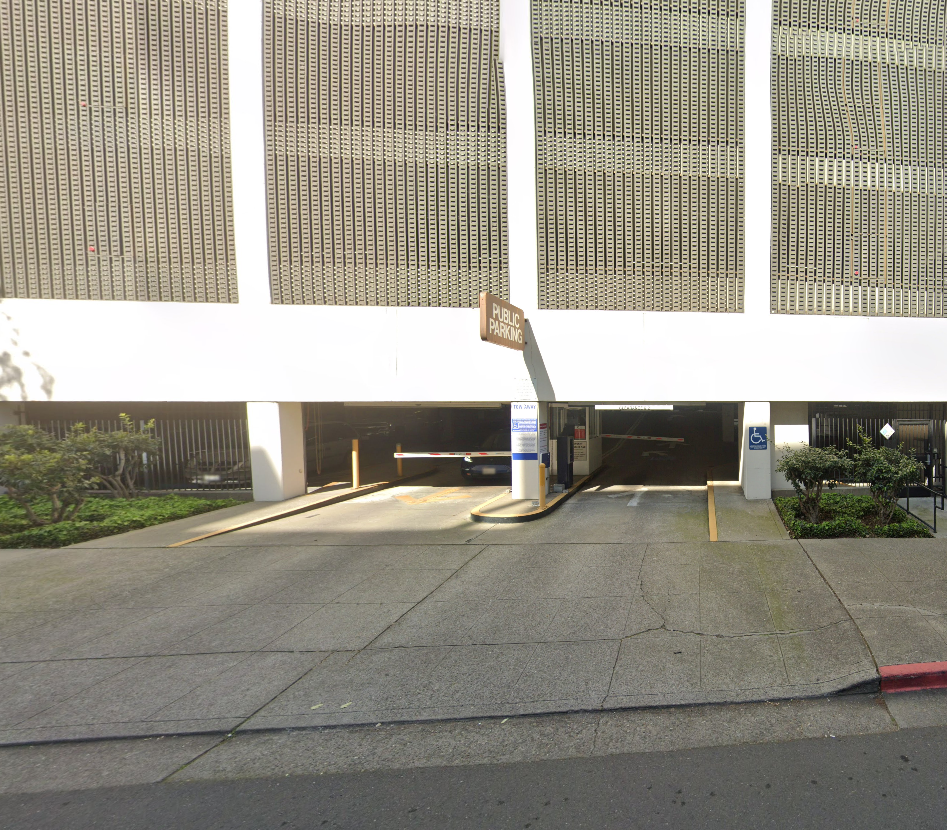 Photo of 320 Hawthorne Ave. (3300 Webster St.) - Broadway Webster Garage