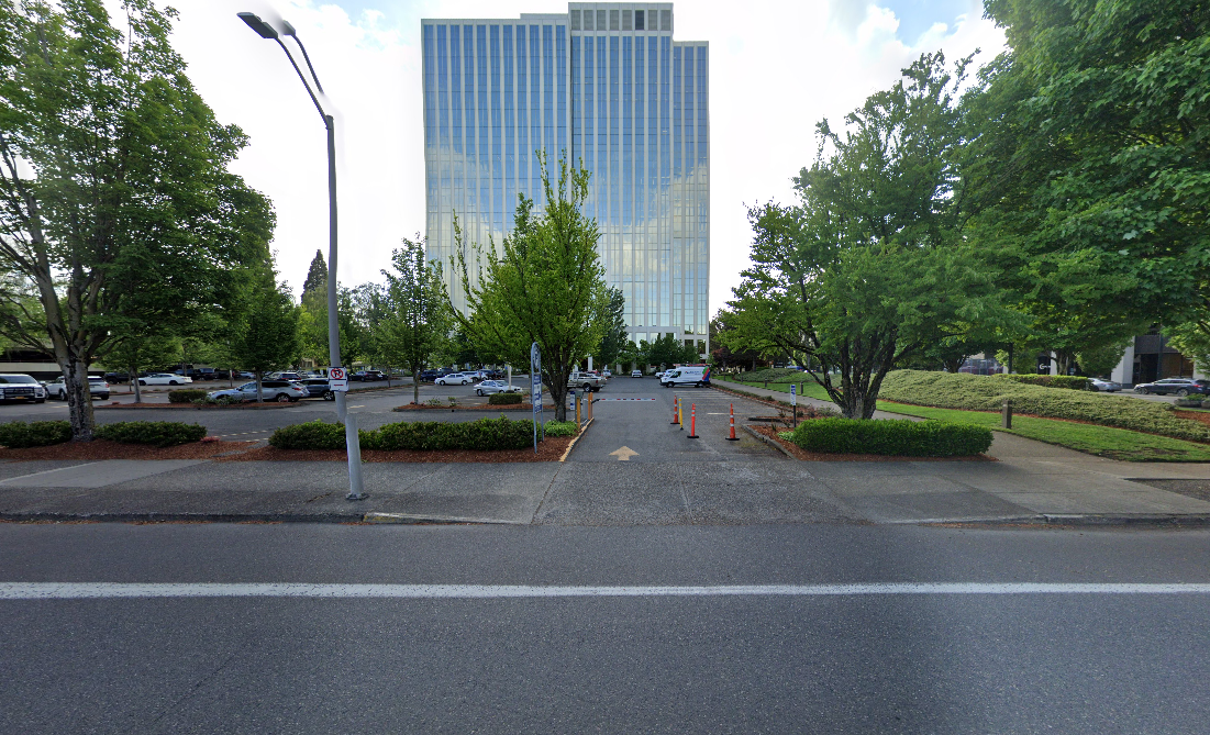 Photo of 1260 NE 7th Ave. - Lloyd Center Tower Lot