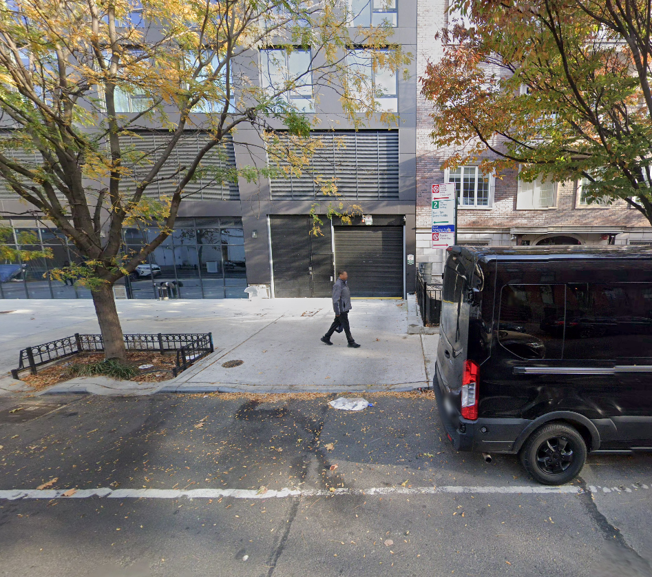 Photo of 375 Dean St. - Garage