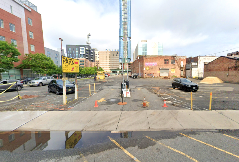 Photo of 213 Halsey St. - Lot