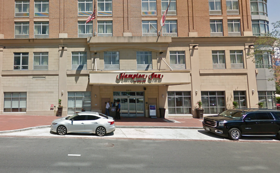 Photo of 901 6th Street NW - Hampton Inn Downtown Convention Center Valet