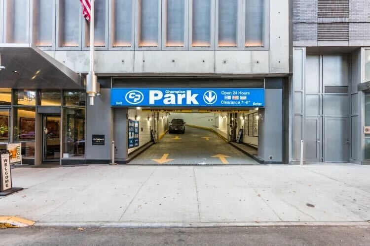Photo of 29-17 Queens Plaza N - Valet Garage