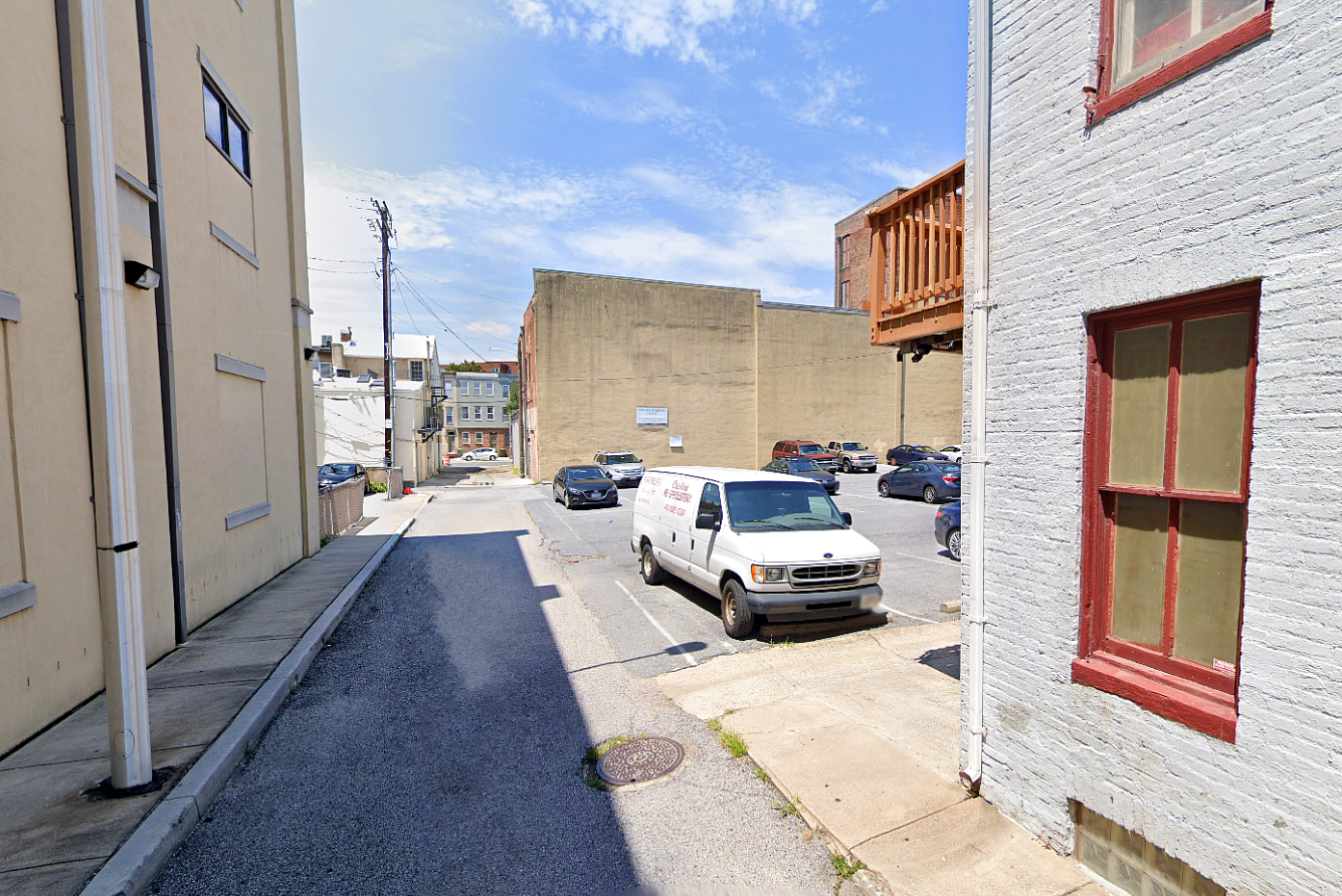 Photo of 54 W Wheeling St. (5 W Henrietta St.) - Sharp–Leadenhall Station Parking Lot
