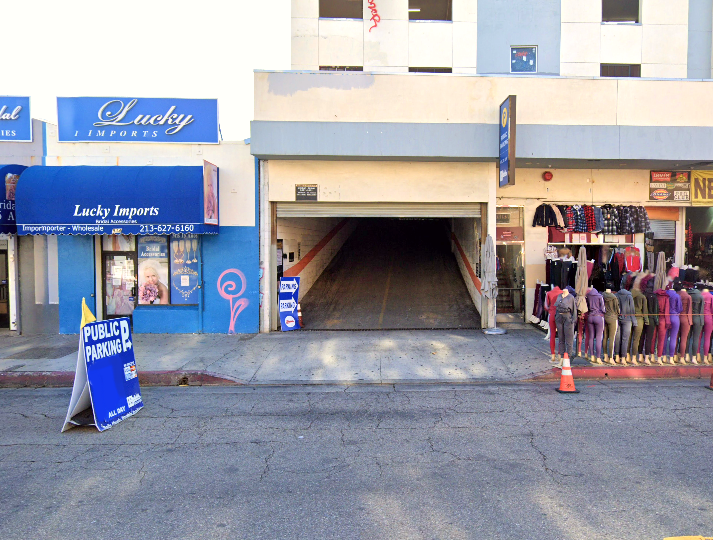 Photo of 936 Maple Ave. - Garage