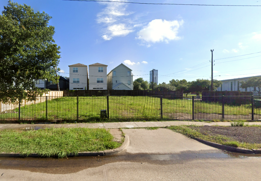 Photo of 312 W Gray St. - Lot