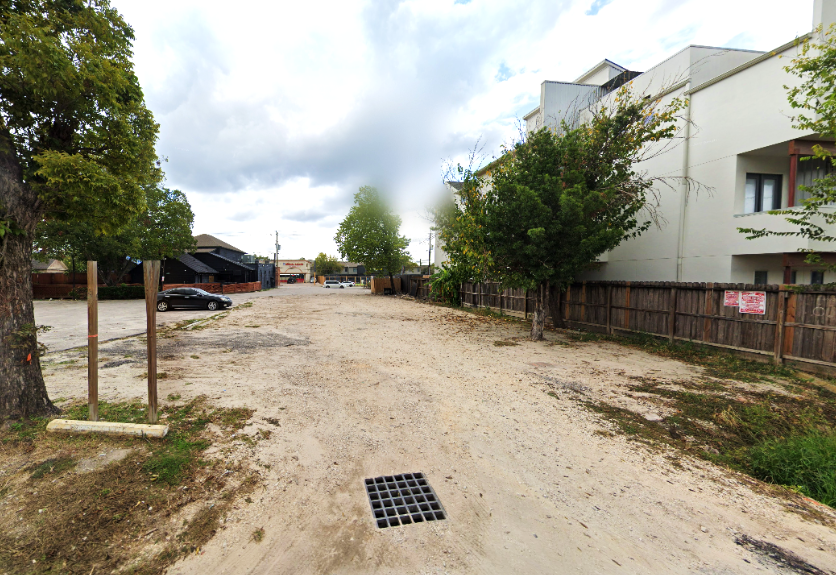 Photo of 4112 Lillian St. (4110 Lillian St.) - Lot