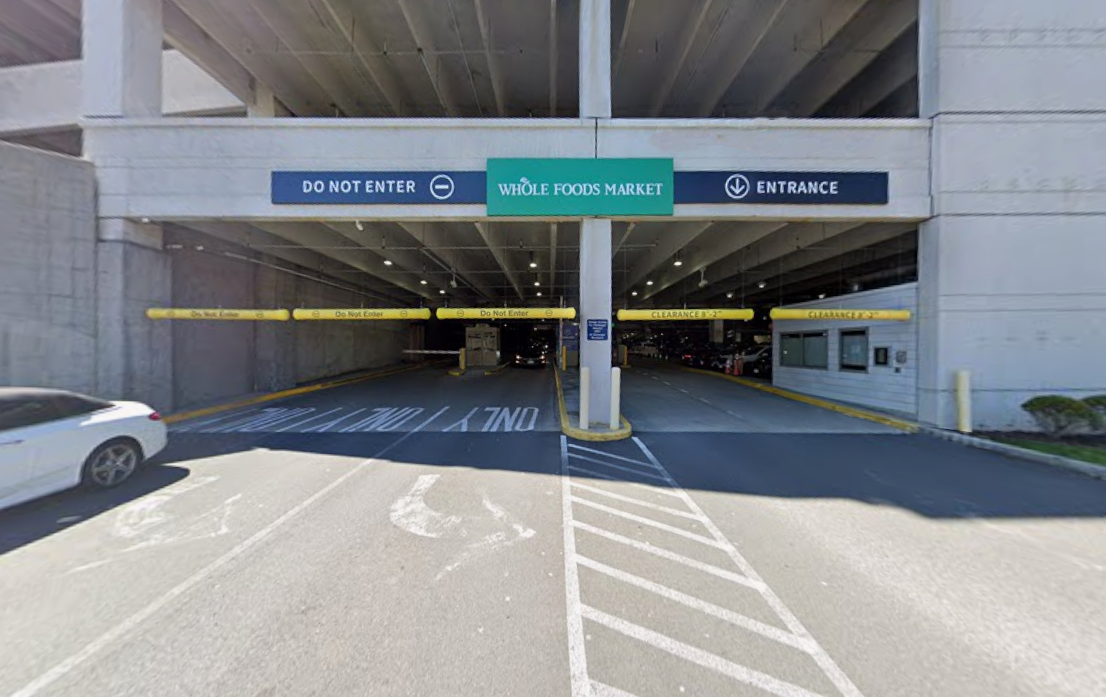 Photo of 114 Bloomingdale Rd. - The Source Garage