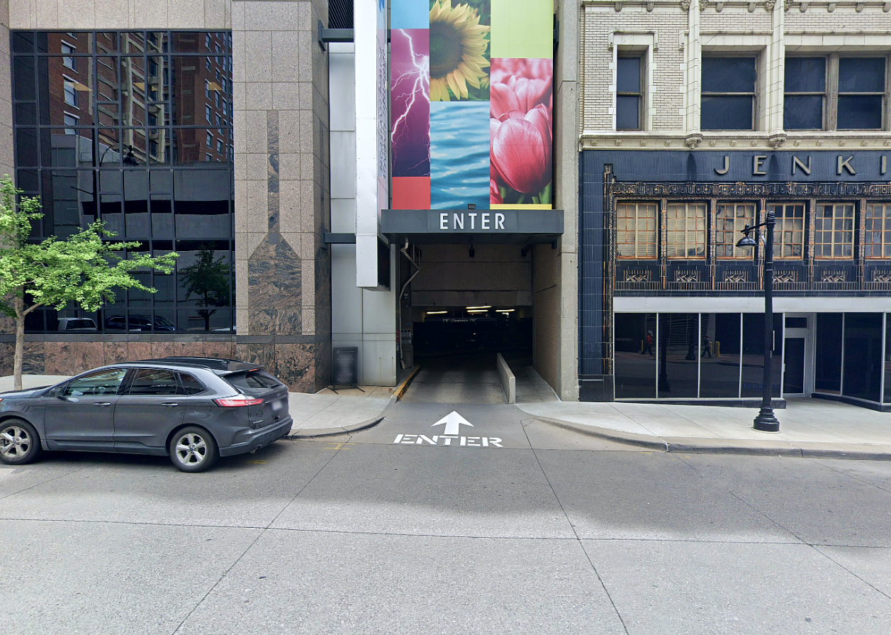 Photo of 1201 Walnut St. - 1201 Walnut Garage
