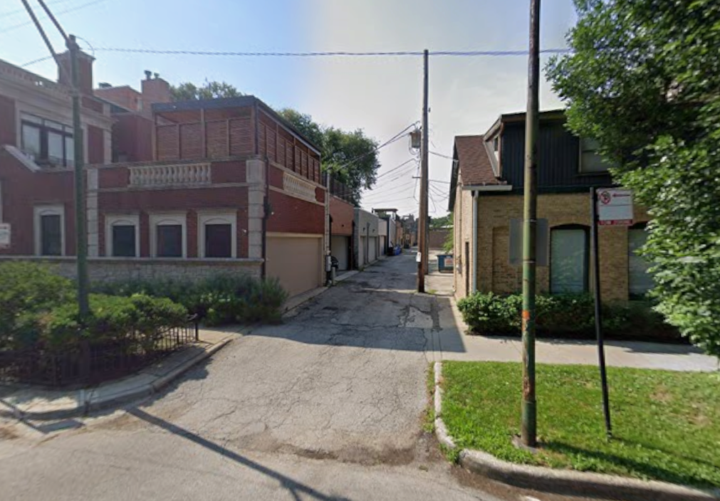 Photo of 1255 W Belden Ave. - Spot #18