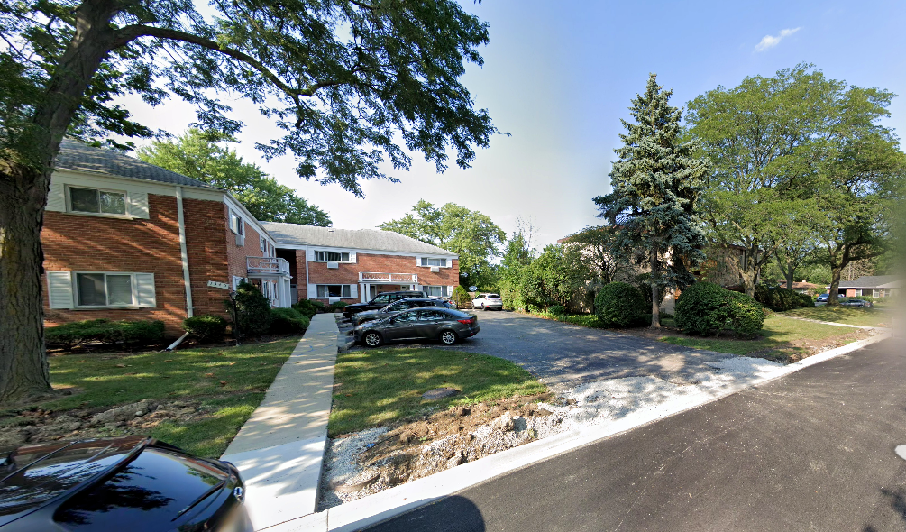 Photo of 1340 Greenwillow Ln. - Spot #B