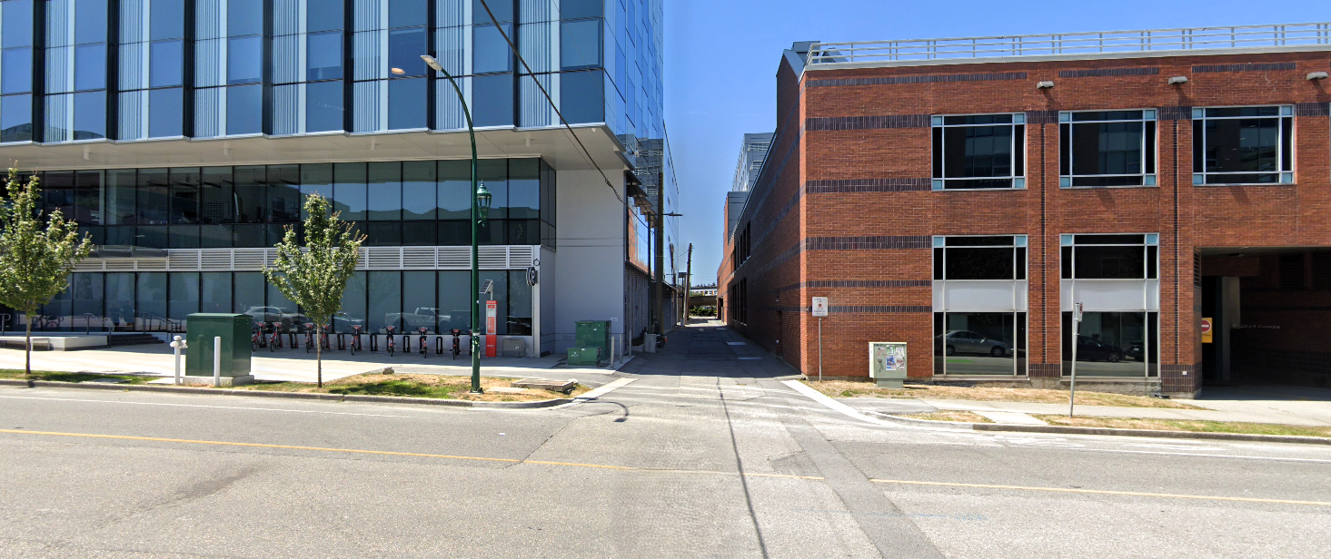 Photo of 425 W 6th Ave. - Garage (Lot #380)